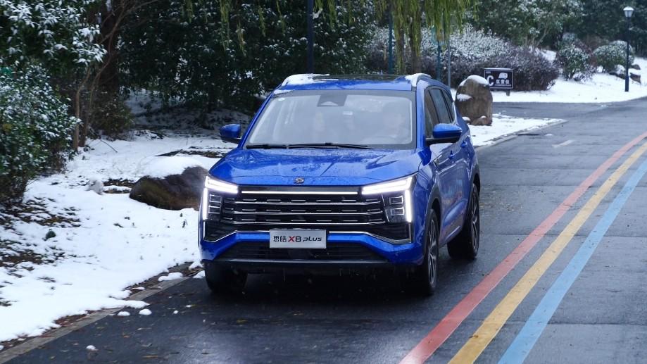雪中黃山試駕思皓X8 PLUS 適合年輕家庭選擇的品質感大空間SUV