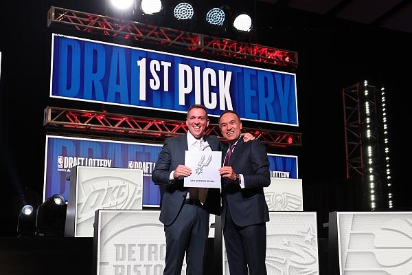 NBA | 馬刺抽中狀元籤 有望選擇文班亞馬 開啓復興之路