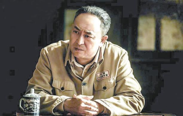《破曉東方》開篇“戰上海”掀起高潮不斷