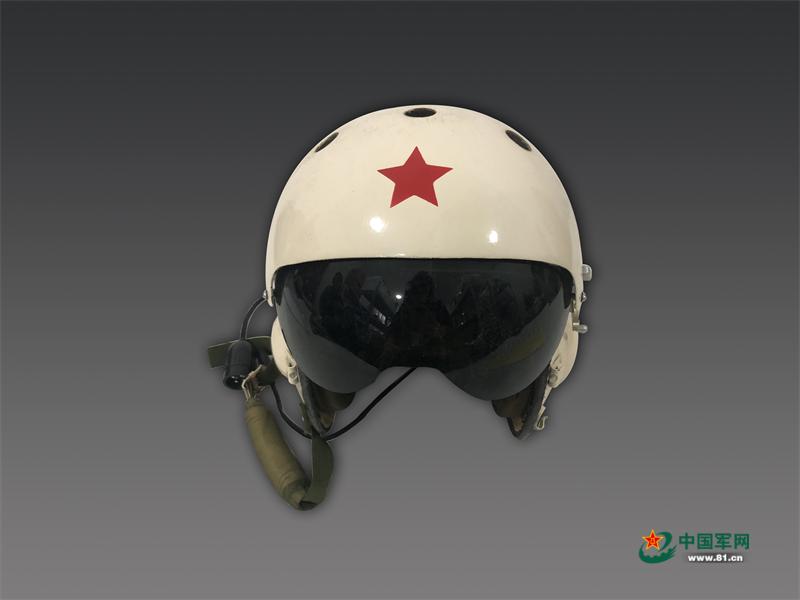 “海空衛士”王偉的飛行頭盔、401“長征一號”核潛艇……被定爲一級革命文物！