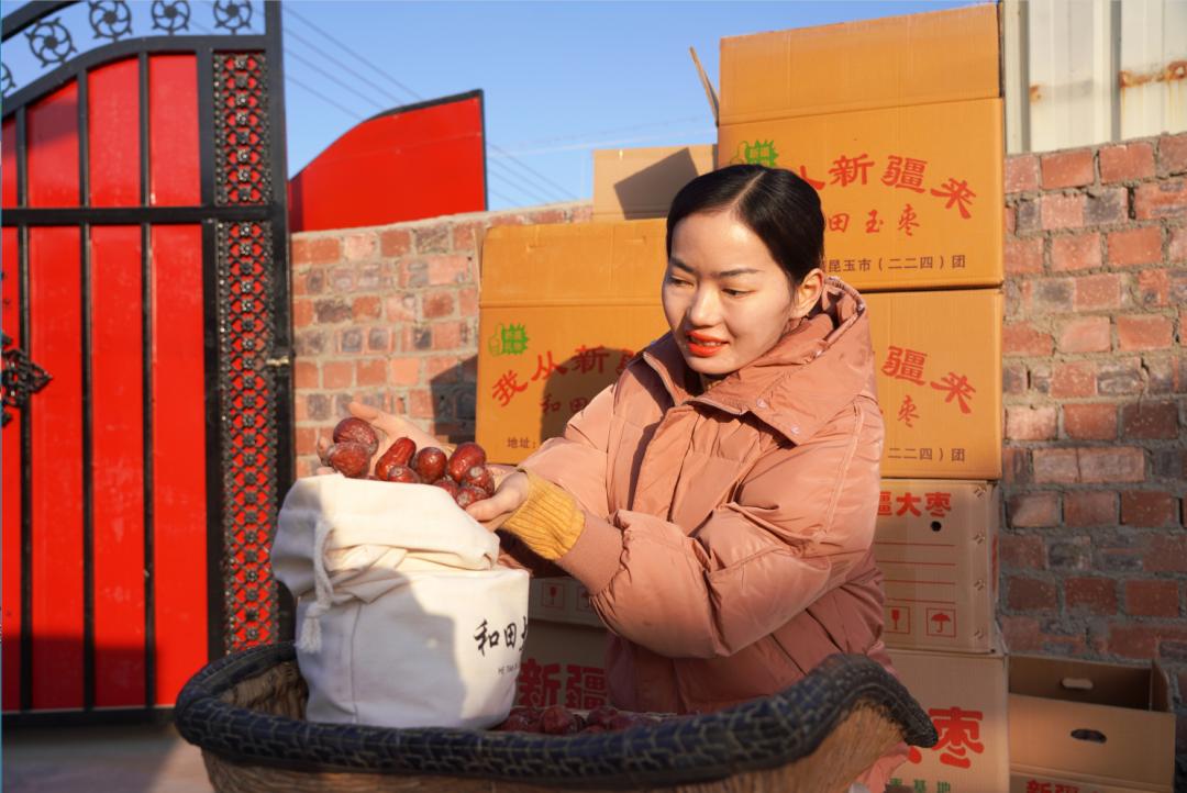 病情好轉後主動退還愛心款 苗彥彥入選中國青年好網民優秀故事