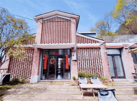鄉村振興 微改造讓義烏老糖廠變身工業風咖啡店