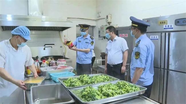 把控高考食品安全 助力考生金榜題名
