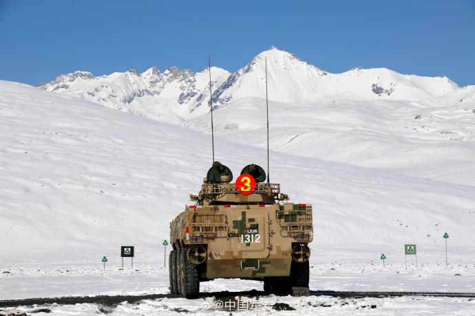 開火！多型武器裝備在海拔4500米的雪域高原實彈射擊