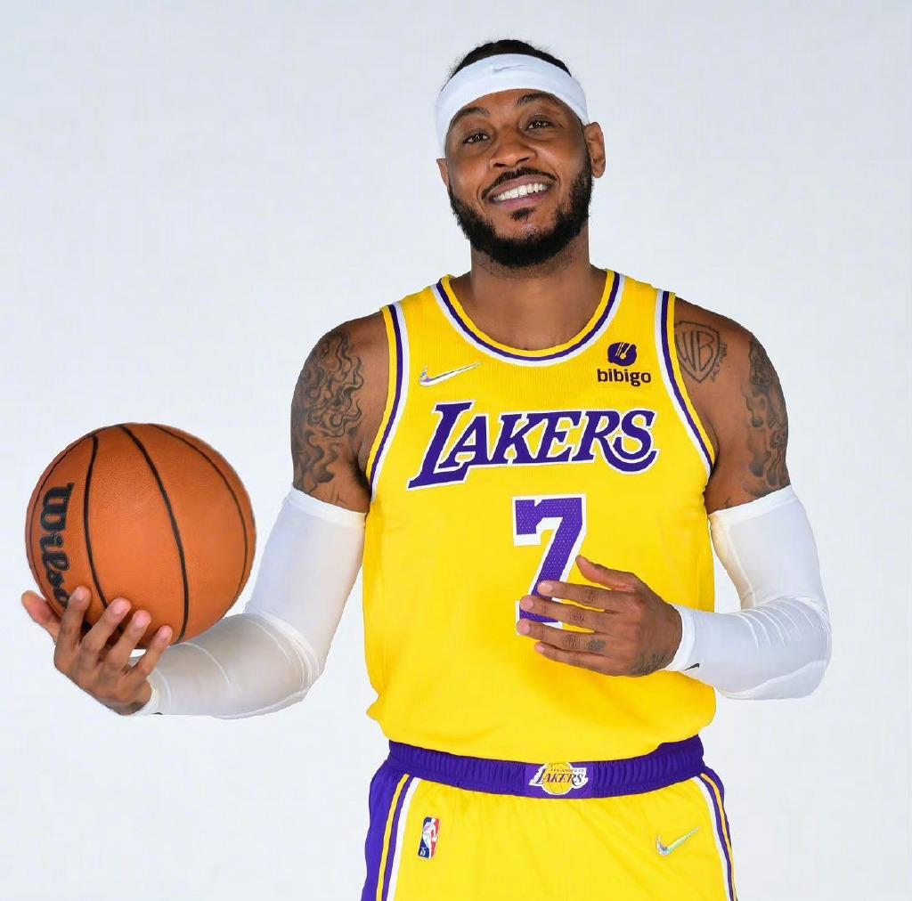 安東尼正式宣佈退役，2003年選秀僅剩詹姆斯一人還在打球