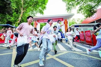 這份心理調適指南，送給高考後的你們