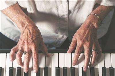 延緩腦衰老，音樂有妙招