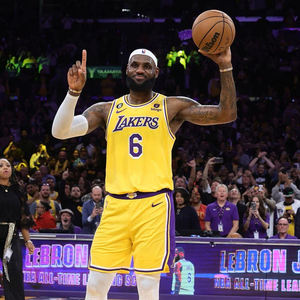 勒布朗·詹姆斯打破NBA歷史得分紀錄