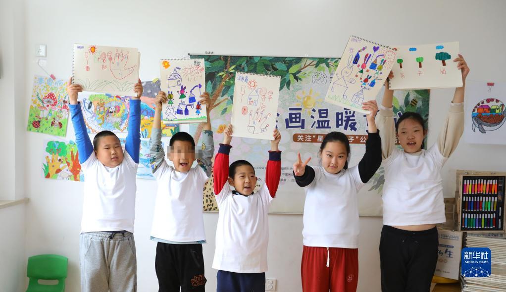 繪畫溫暖童心——關愛“星星的孩子”