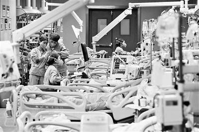 統籌調配醫療資源 擴容醫院重症牀位 多地全力以赴做好重症患者救治