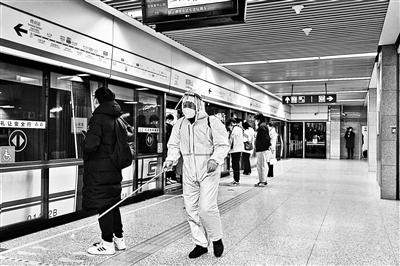 國內多地餐飲企業有序恢復堂食 商家：上座率已在逐步回升