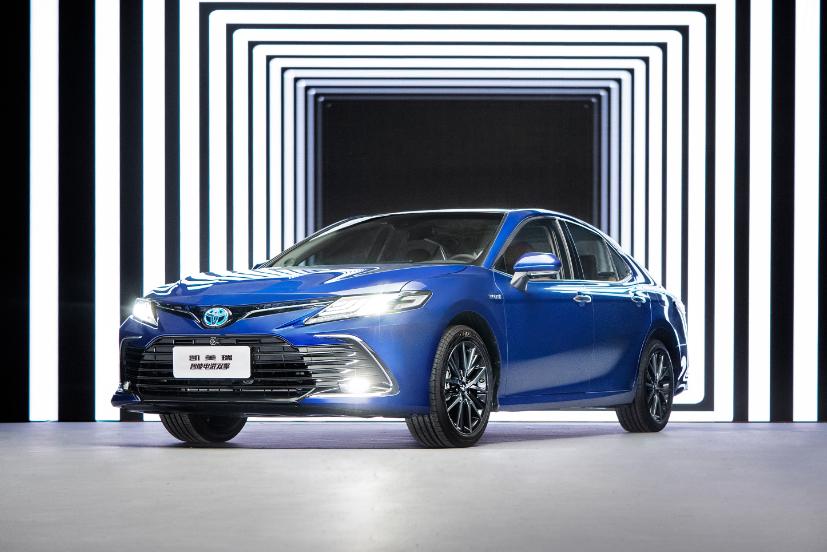 上險量突破25萬臺 凱美瑞2022再奪中高級轎車銷冠