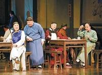 北京人藝《茶館》爲何常演不衰？