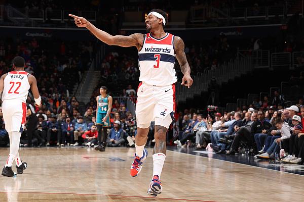 奇才將比爾交易到太陽