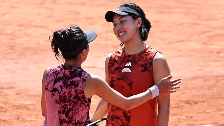 王欣瑜/謝淑薇躋身法網女雙四強