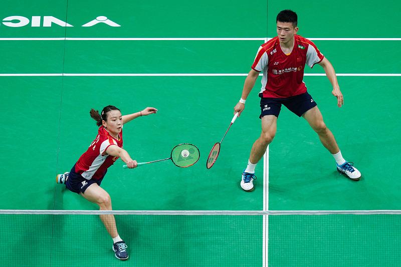 蘇迪曼杯｜“雅思組合”遇險過關 國羽橫掃新加坡晉級八強