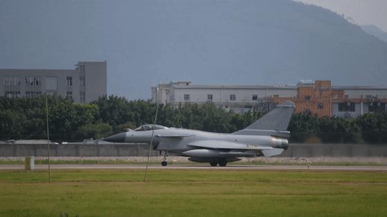 94年出生，斬獲“金頭盔”！