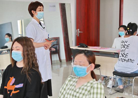 專家：疫情造成的心理問題需引起各方重視