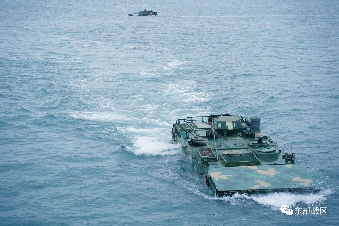 現場畫面！陸海協同向戰行