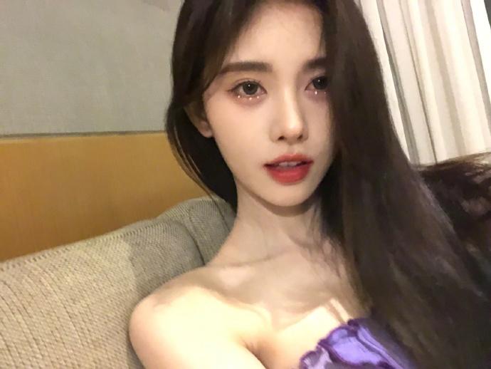 鞠婧禕曬庫存美照 嬌俏可愛表情超甜