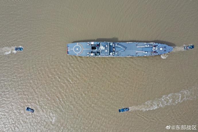 戰艦列陣，鐵甲出擊！登陸協同訓練震撼登場