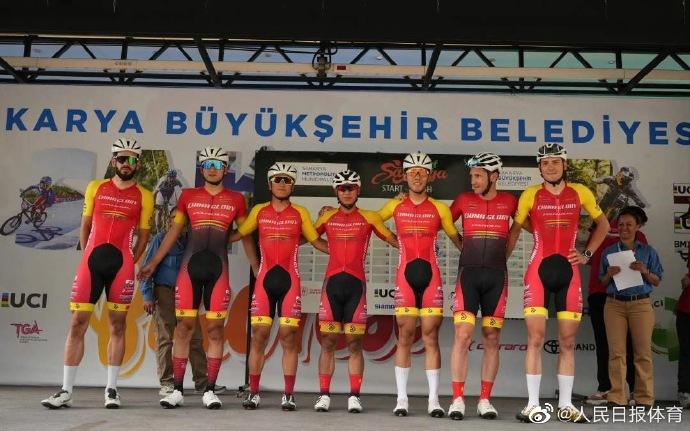 斬獲冠軍，中國自行車隊創造歷史