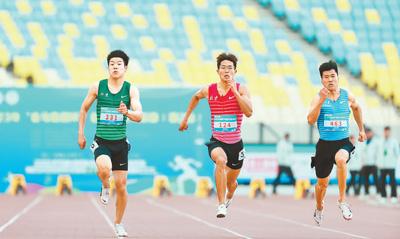 中國田徑選手：迎接新挑戰 勇敢向未來