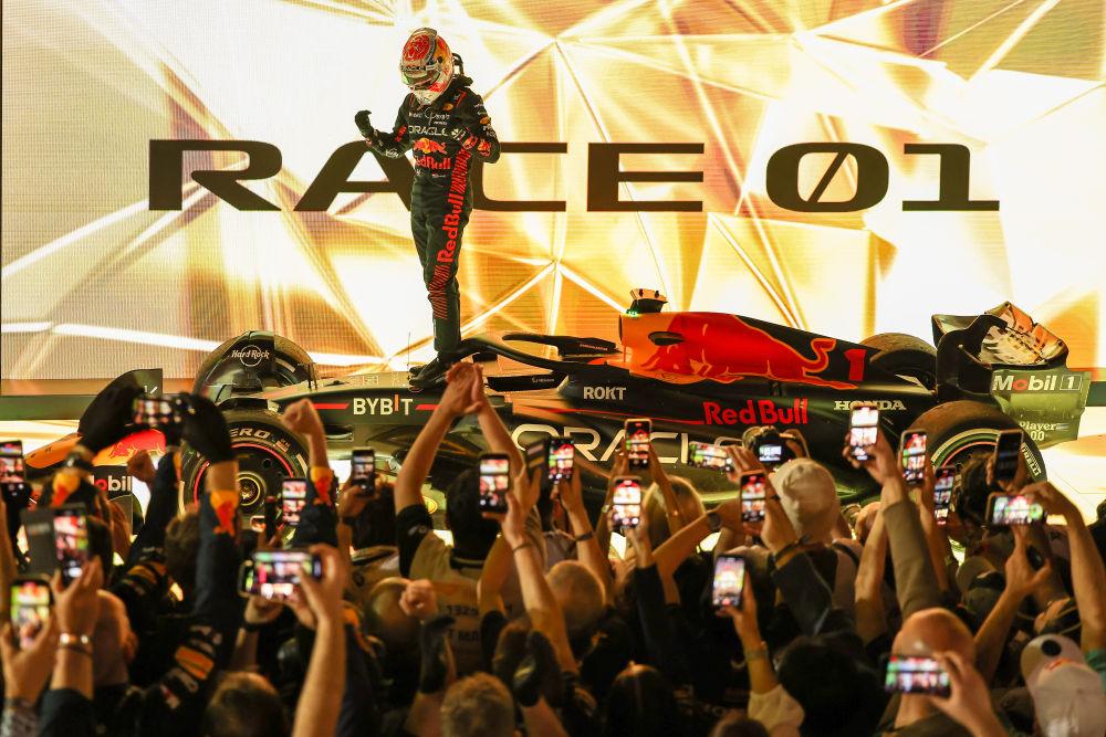 F1揭幕戰巴林大獎賽維斯塔潘奪冠