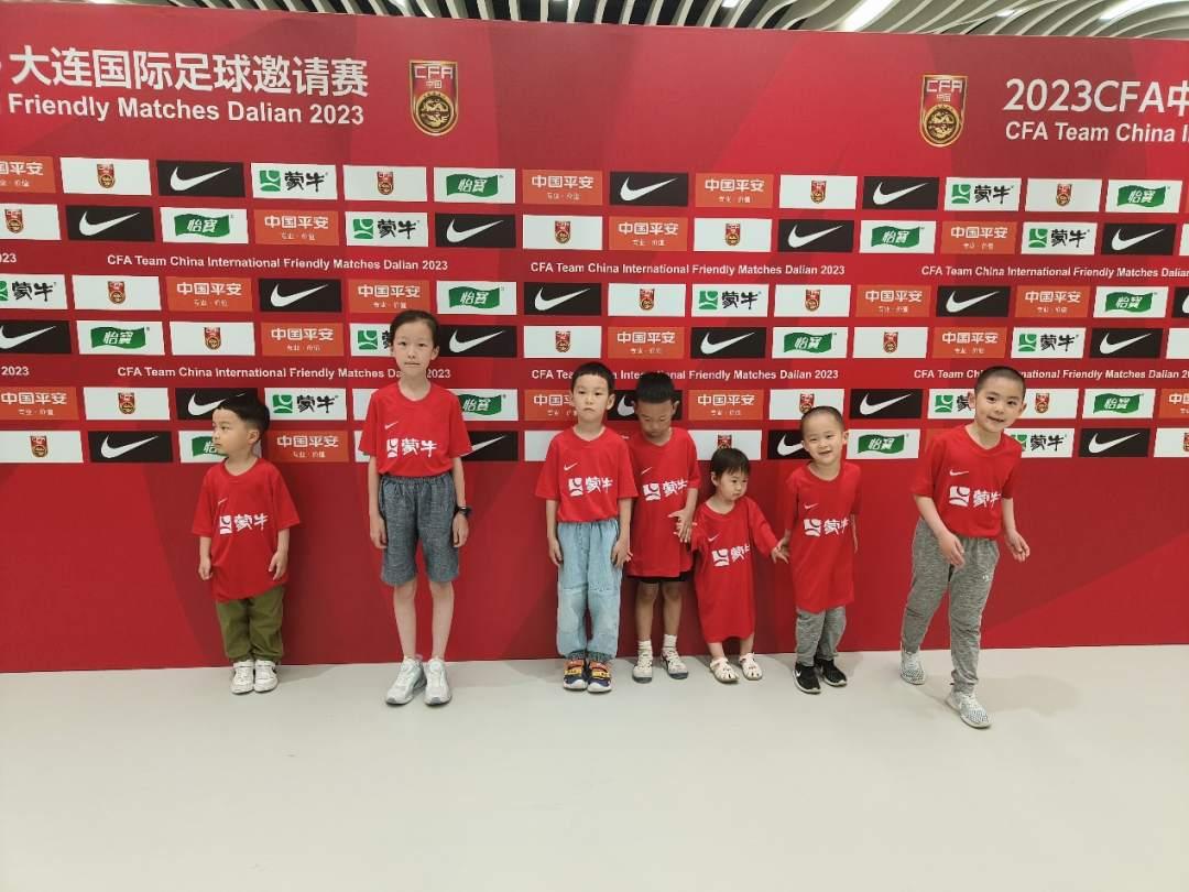 牽手美麗梭魚灣 中國之隊舉行“賽事家庭體驗日”