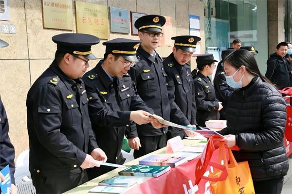 “提振消費信心”——南京市高淳區開展3·15國際消費者權益日宣傳活動
