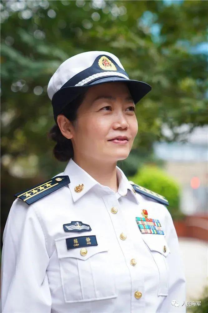 全軍唯一！來認識一下這名海軍女大校