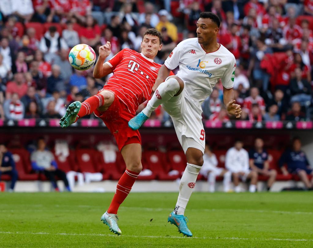 德甲|拜仁大勝美因茨登榜首