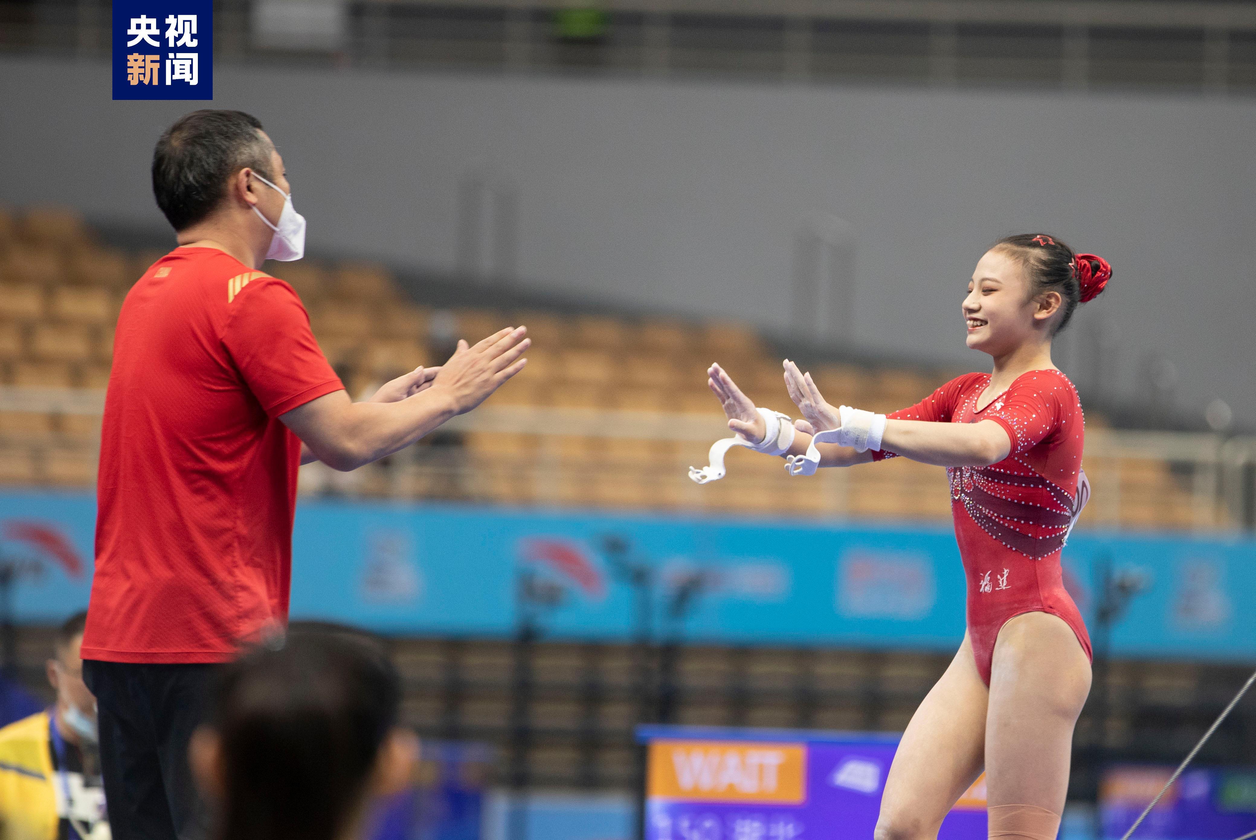 邱祺緣摘得全國體操錦標賽女子個人全能項目金牌