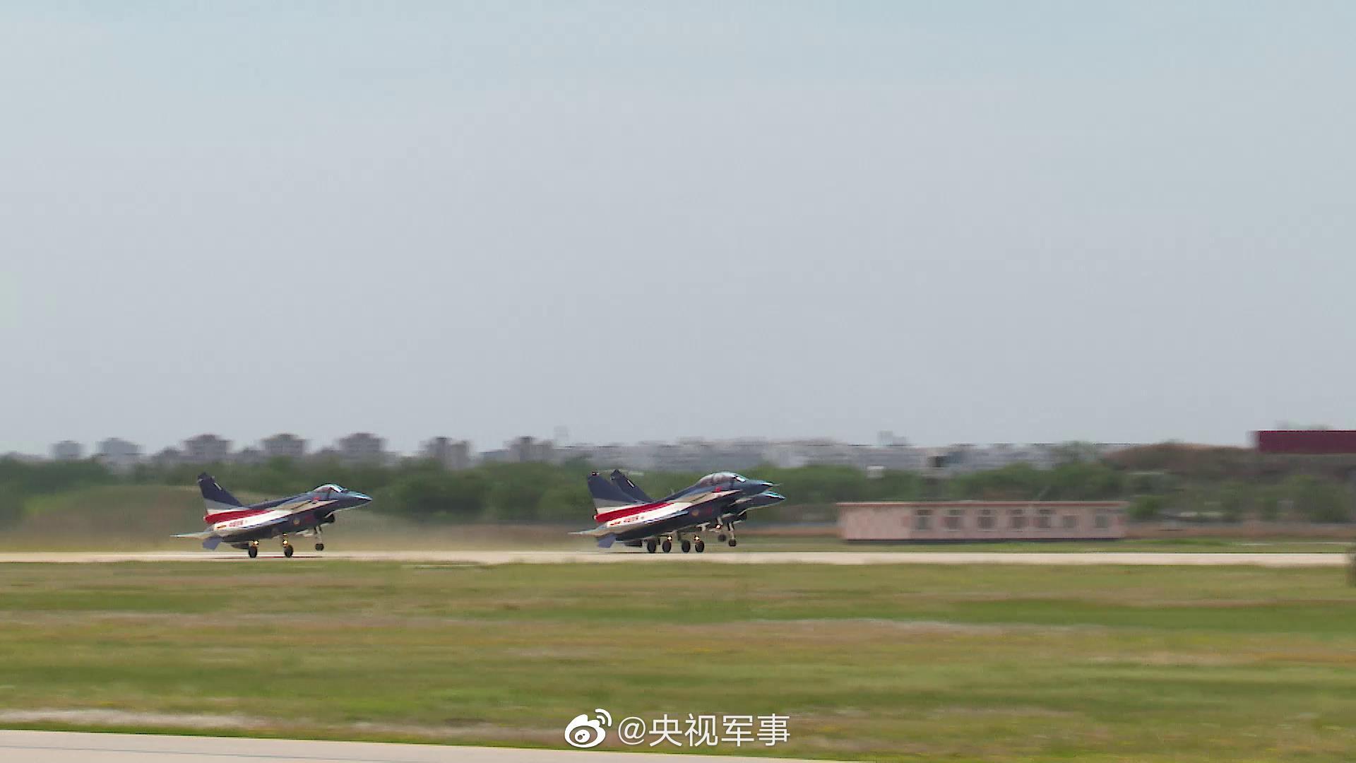 中國空軍新聞發言人：八一飛行表演隊換裝殲-10C後將首出國門