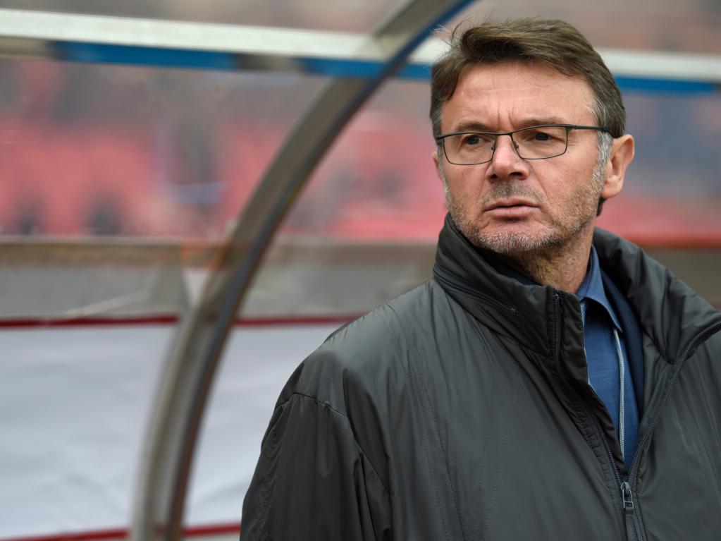 特魯西埃正式出任越南男足主教練