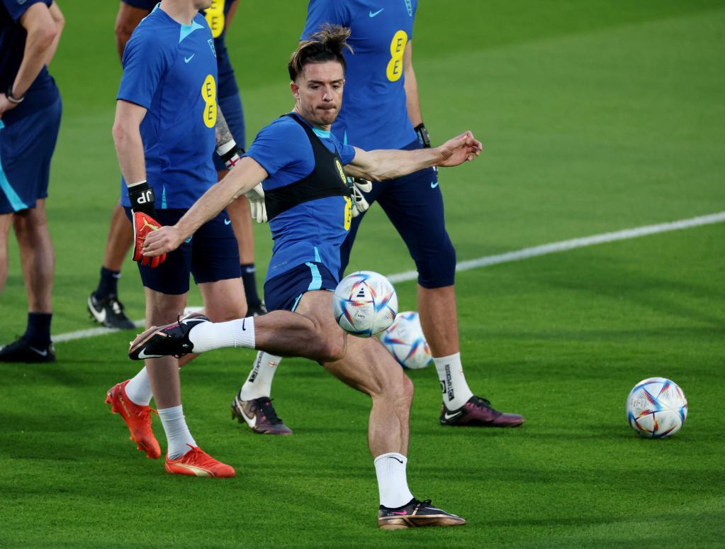 六支球隊迎來首秀 首輪過後誰能搶佔A、B組先機？