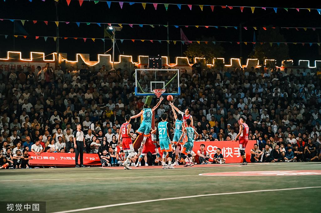 環球時報記者實地感受“村BA”：火熱賽事背後藏不少“商機”