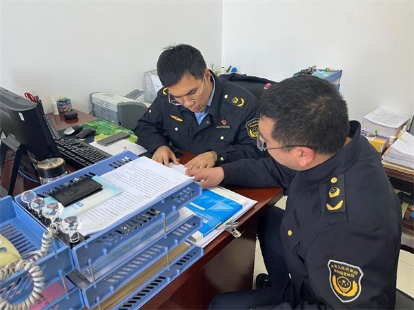 南京市高淳區市場監督管理局開發區分局：幫助挽回損失16萬元 市民寄來致謝錦旗