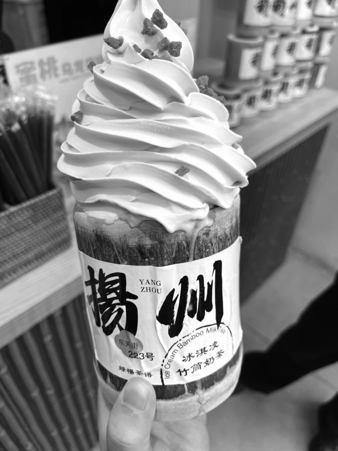 網紅“竹筒奶茶”被爆有黴斑 記者探訪：沒那麼嚴重，但衛生狀況確實堪憂