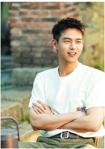 將精英感與接地氣兩種風格糅合 偶像劇“霸總”上演反差萌