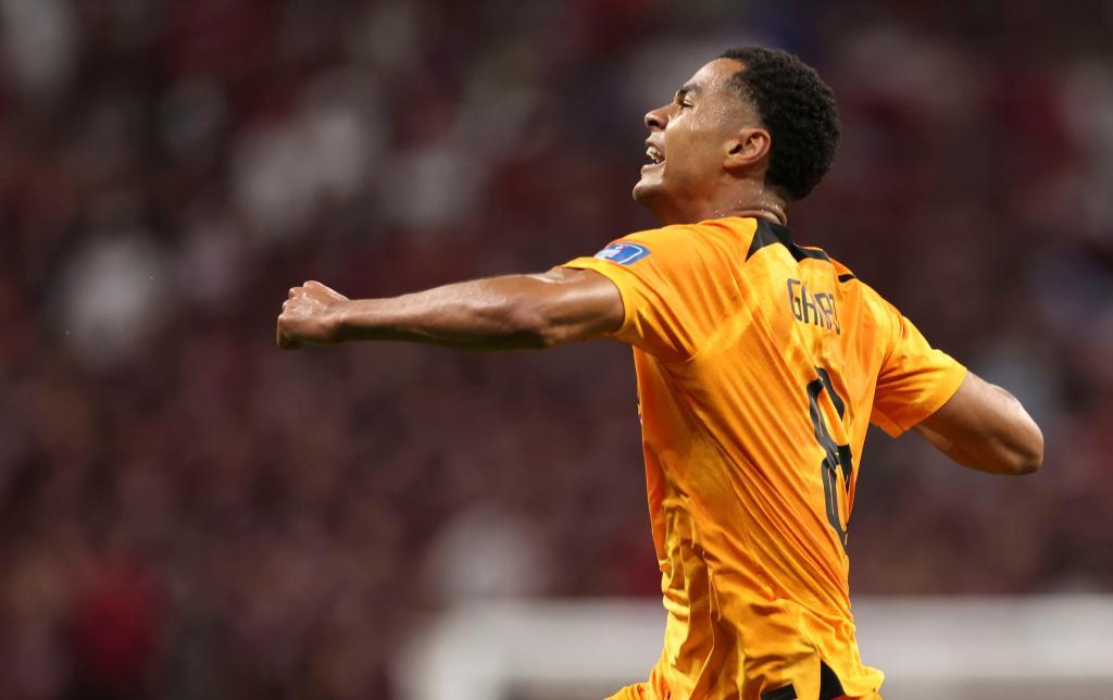 卡塔爾世界盃 | 29日綜合：英格蘭搶眼 東道主謝幕