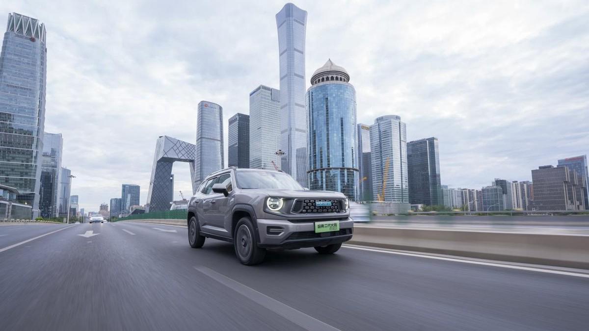 可城可野可電，哈弗二代大狗PHEV 105km潮電版超值上市