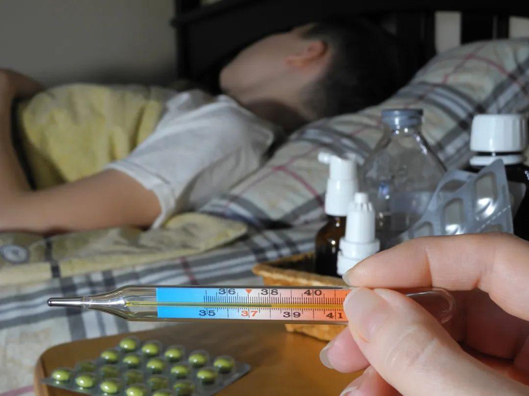 今年冬天，爲什麼呼吸道感染尤其嚴重？