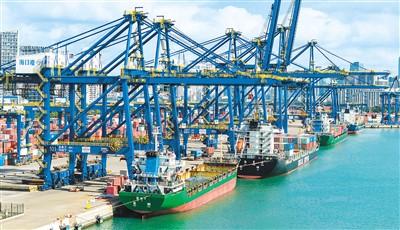 海南自貿港開放蹄疾步穩