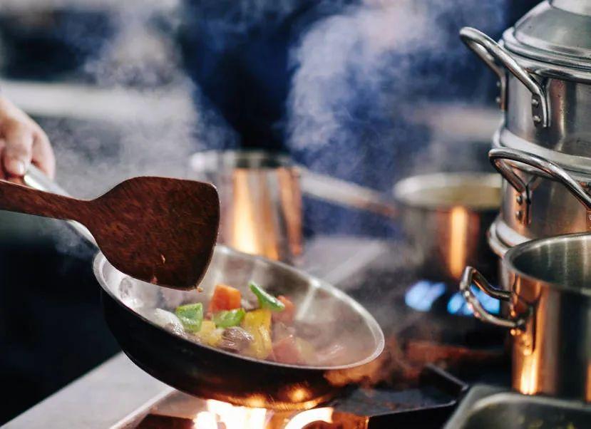 女性更易受到“油煙”傷害，患癌風險大大升高