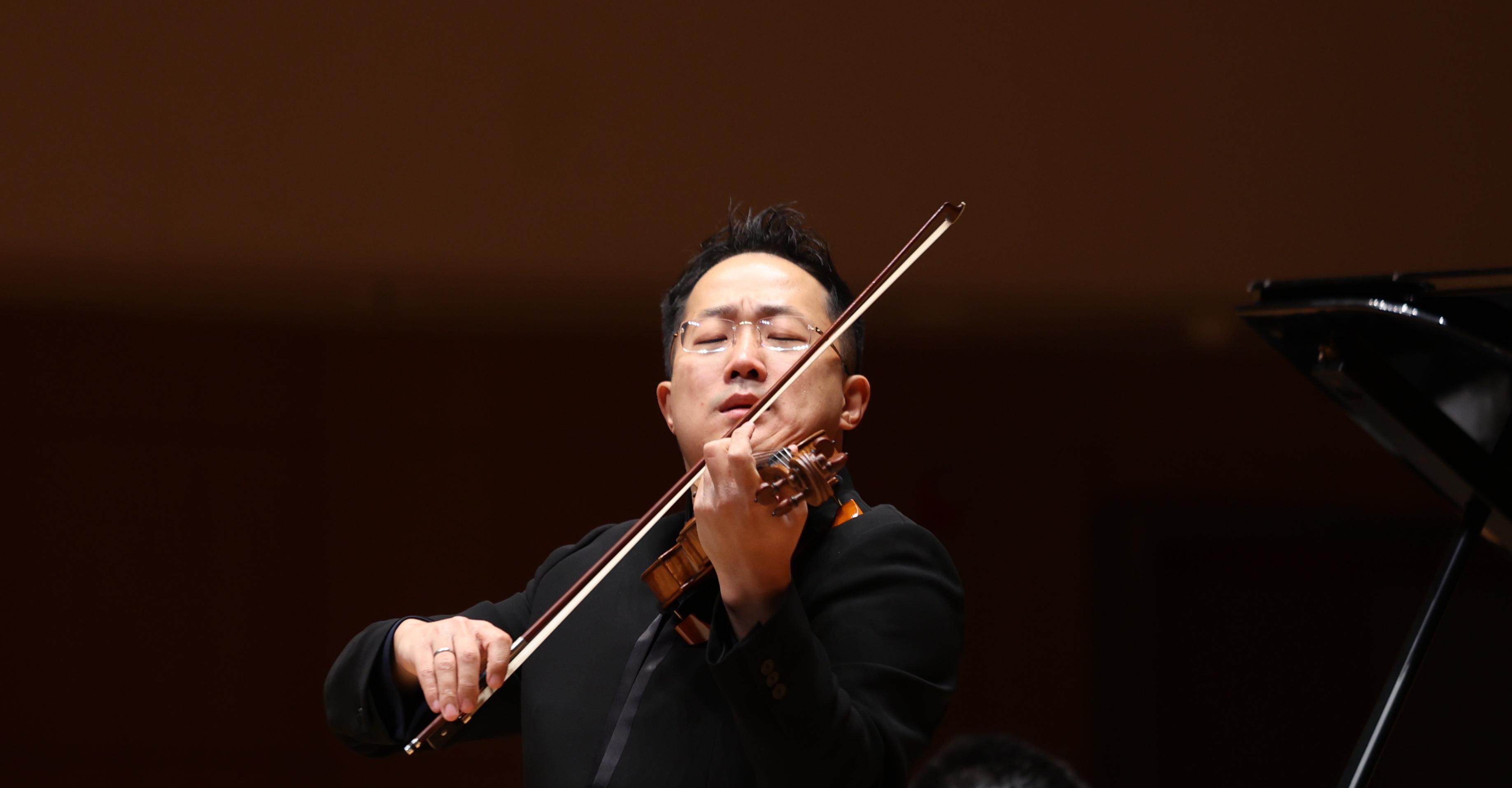 小提琴楊曉宇登臺北京音樂廳，4首極致作品將迎中國首演