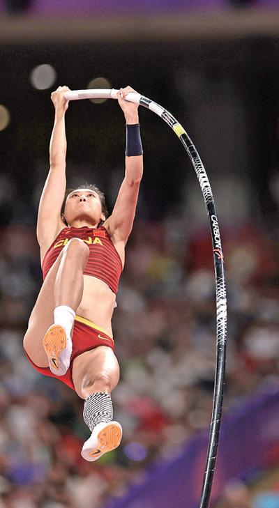 運動員們在亞運賽場全力拼搏——挑戰極限 追求卓越（亞運縱橫）