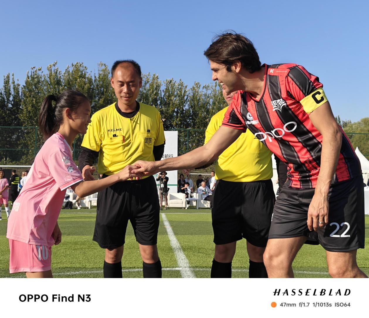 卡卡中國首場公益賽在京舉辦 攜手OPPO共助未來青少年女足發展