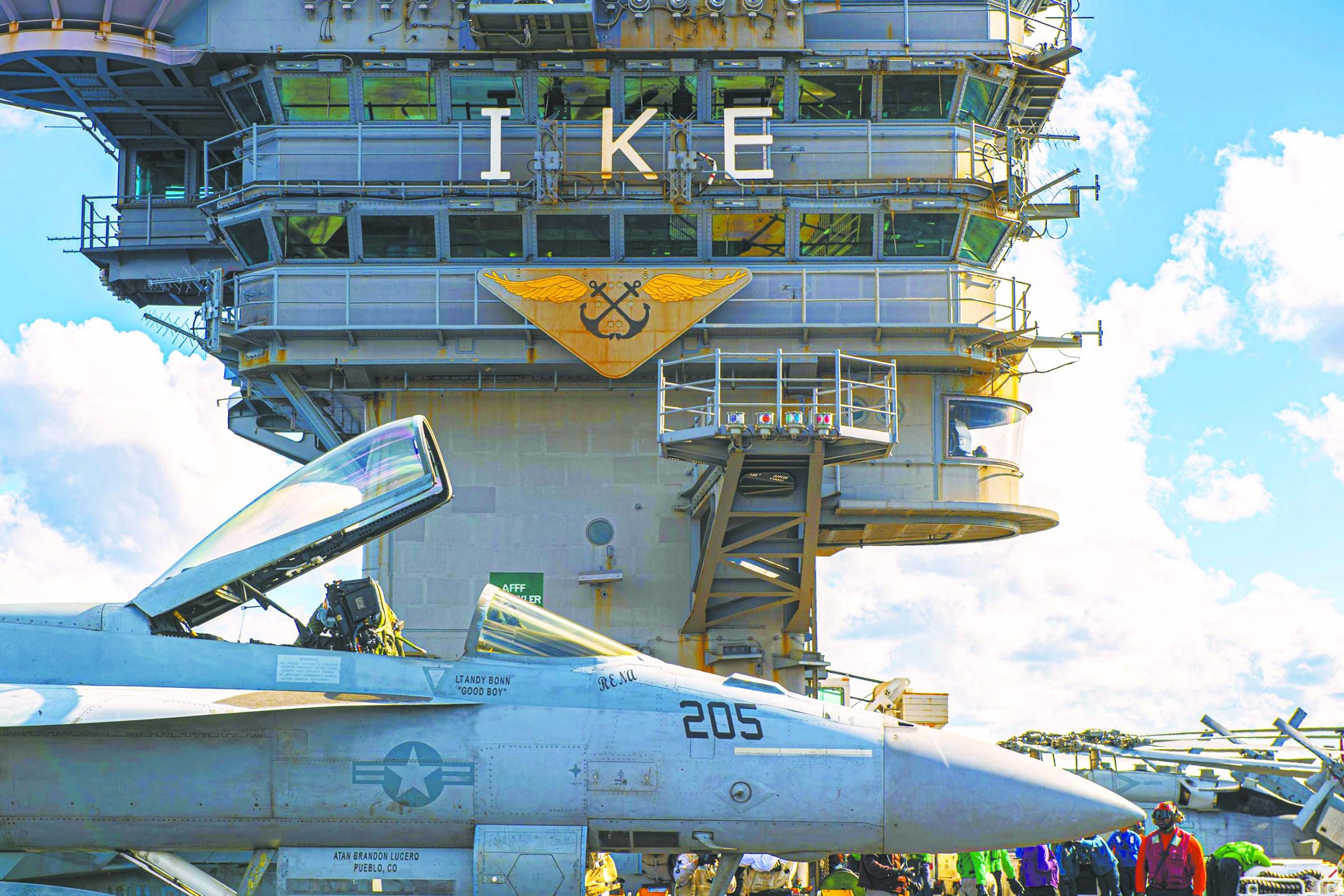 武器選擇有講究，作戰方案很典型，美英空襲胡塞武裝用了哪些套路？