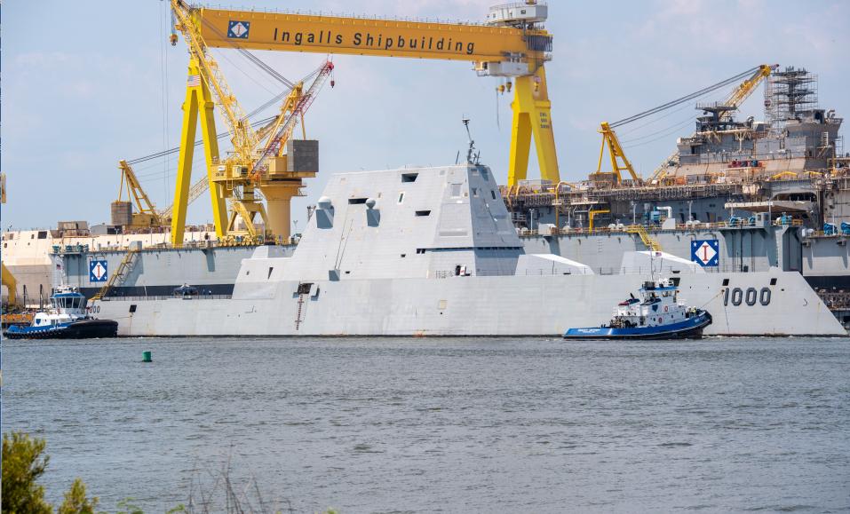 俄媒：美“最強驅逐艦”開始加裝高超音速導彈，但已落後中俄